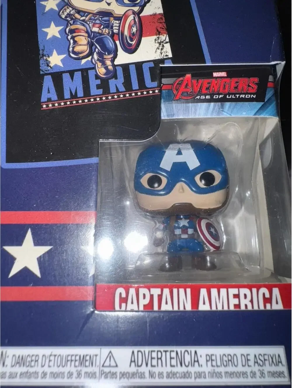 Marvel’s Captain America- Pocket POP/T-Shirt (Small) Bundle - FUNKO POP! MINIS